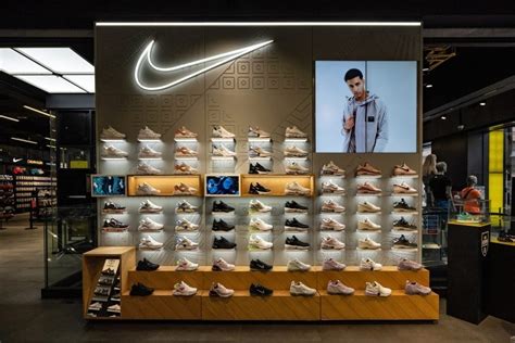 best place buy nike shoes|best nike online store.